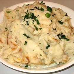 Mashed Potatoes With Caramelized Onions & Horseradish recipe