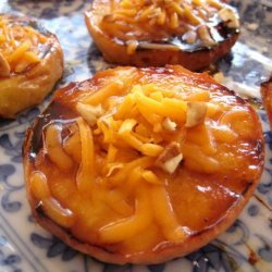 Grilled Apples With Cheese & Honey recipe