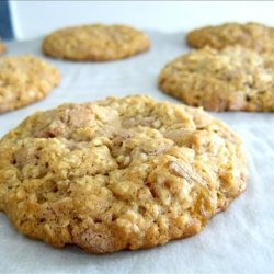 Fall Harvest Oatmeal Raisin Cookies recipe