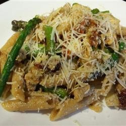 Chicken Penne with Asparagus, Sun-dried Tomatoes, and Artichoke Hearts recipe