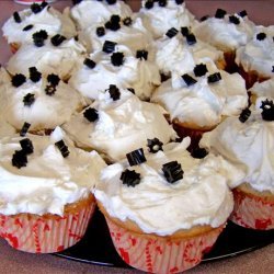 Anise/Licorice Cupcakes With Fluffy White Frosting recipe