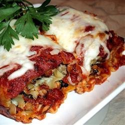 Bab's Turkey Mushroom Lasagna Rolls recipe