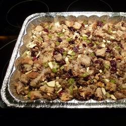Sausage, Apple, and Cranberry Dressing recipe