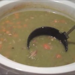 St. Patrick's Day Low Fat Slow Cooker Split Pea Soup With Bacon recipe