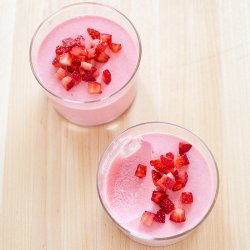Fresh Strawberry Mousse recipe
