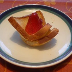Gluten-Free Strawberry Toast Cups recipe