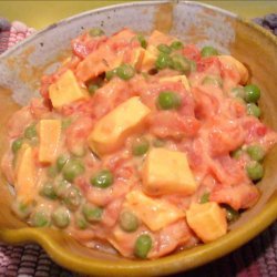 Tomato With Fresh Peas and Cheese Salad recipe