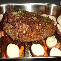 Broiled and Slow-Roasted Butterflied Leg of Lamb With Cumin and Garlic recipe