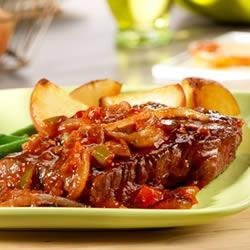 Picante Beef Steaks with Sauteed Onions recipe