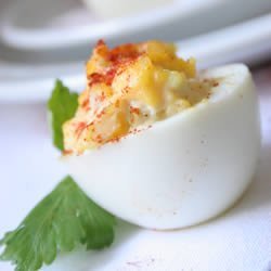 Di's Delicious Deluxe Deviled Eggs recipe