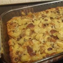 Apple-Raisin Breakfast Bread Pudding recipe