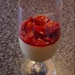 Chilled Strawberry and Pimm's Zabaglione recipe