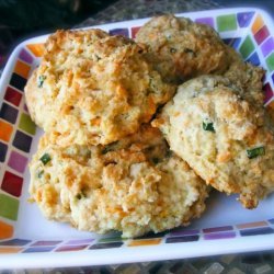Scallion & Cheddar Drop Biscuits - Vegan recipe