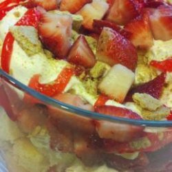 Strawberry Cheescake Pie Trifle recipe