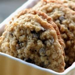 Chewy Chocolate Chip Oatmeal Cookies recipe