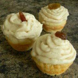 Rum Raisin Minicakes With Maple Frosting recipe