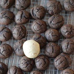 Girl Scout Cookies: Tagalongs recipe