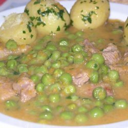 Veal Muscles With Green Peas recipe