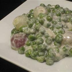 Creamed Onions and Peas recipe