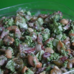 Broccoli Salad - No Cheese, Onions or Sunflower Seeds recipe