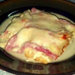 Deep-Dish Traditional Chicken Cordon Bleu Crescent Casserole recipe