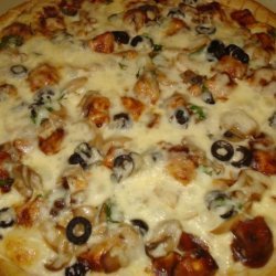 Mika's Barbecue Chicken Alfredo Pizza recipe