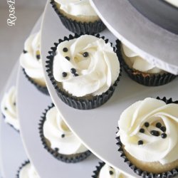 Black and White Cupcakes recipe