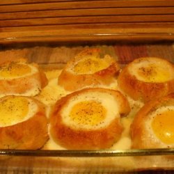 Huevos Al Nido  (Eggs in a Nest) Spanish recipe