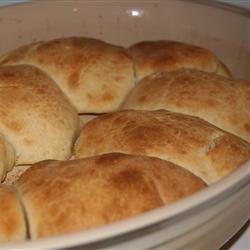 Buttery Pan Rolls recipe
