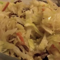 Tangy Slaw With Sauerkraut and Apples recipe