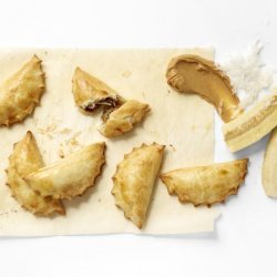 Peanut Butter & Banana Em-Pie-Nadas recipe