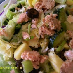 Apple Salmon Salad Bowl recipe