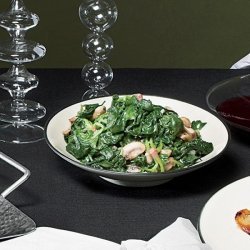 Spinach and Mushrooms With Truffle Oil recipe
