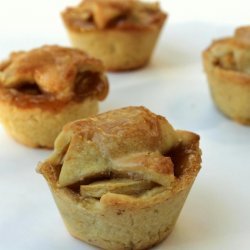 Brandy-Apple Mini Pies With Cornmeal Crust recipe