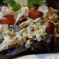 Chicken Salad With Grapes and Walnuts recipe