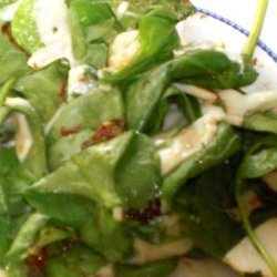 Low-Calorie Pizza-Inspired Warm Spinach Salad recipe