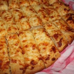 Forevermama's Garlic Cheesy Bread (Just Like Takeout) recipe