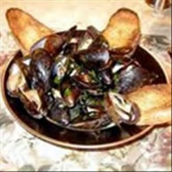 Mussels With Prosciutto and Sherry recipe