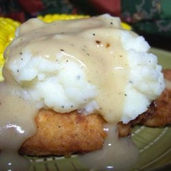 Chicken With Mashed Potatoes and Buttermilk Gravy recipe
