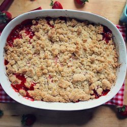 Strawberry-Rhubarb Crumble recipe