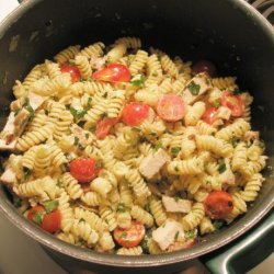 Spaghetti With Creamy Tomato and Goat Cheese Sauce recipe