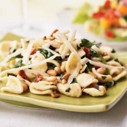 Pasta With Beans and Greens recipe