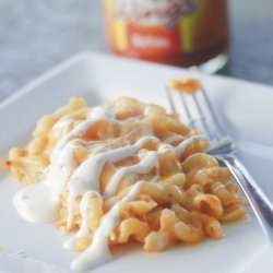 Mac and Cheese With Buffalo Chicken recipe