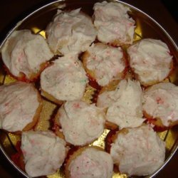 In-A-Hurry Candy Cane Cupcakes recipe