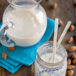 Homemade Almond Milk recipe