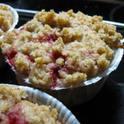 Crumble-Topped Berry Muffins recipe