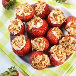 Cheesecake Stuffed Strawberries recipe