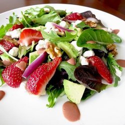 Strawberry, Goat Cheese and Roasted Walnut Salad With Strawberry recipe