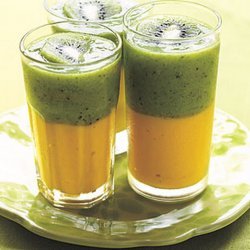 Green Tea-Kiwi and Mango Smoothie recipe