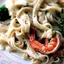 Creamy Shrimp Fettuccine recipe